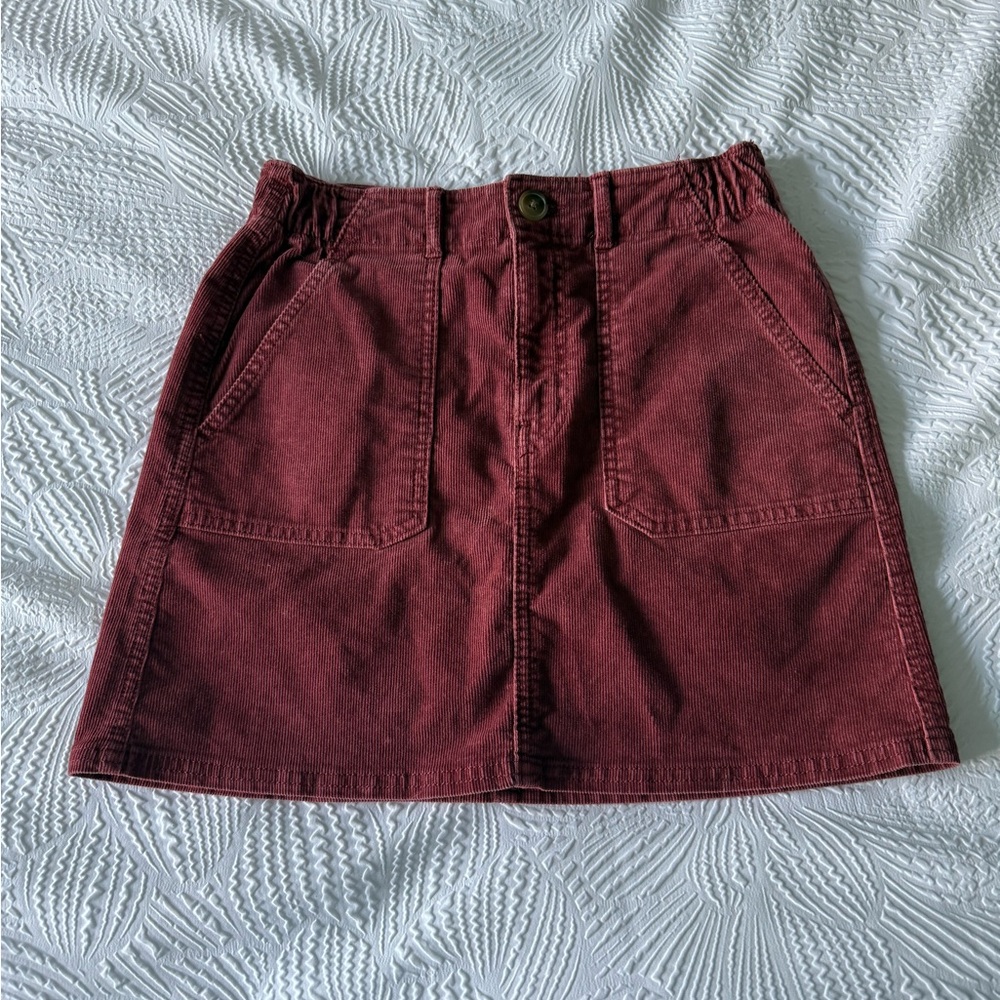 American Eagle Outfitters Maroon A-Line Skirt